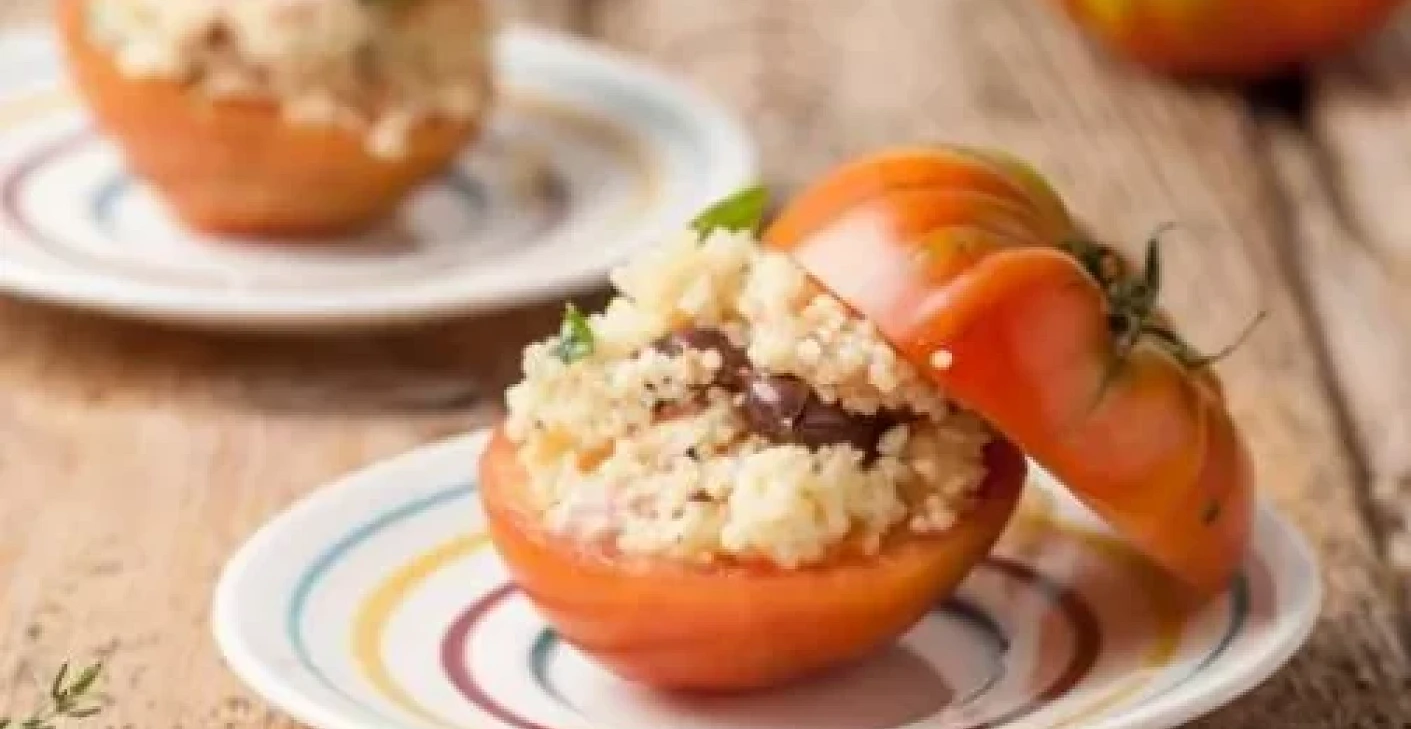 Hideg kuszkuszos töltött paradicsom